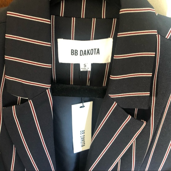 NWT BB DAKOTA Blaze It Navy Blue Striped Blazer - Picture 7 of 13